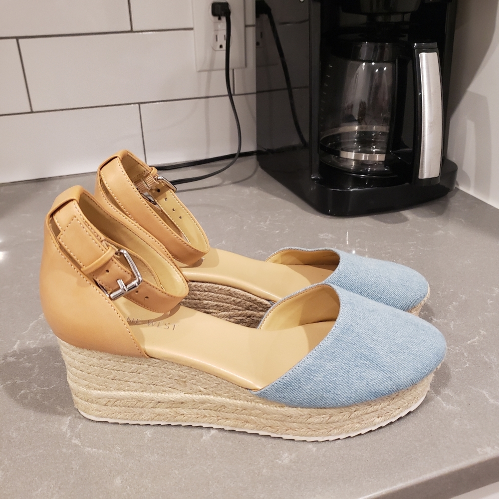 Nine West Womens Blue Wedge Espadrille Shoes Size 8.5 New